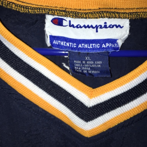 Vintage champion windbreaker - Picture 4 of 4